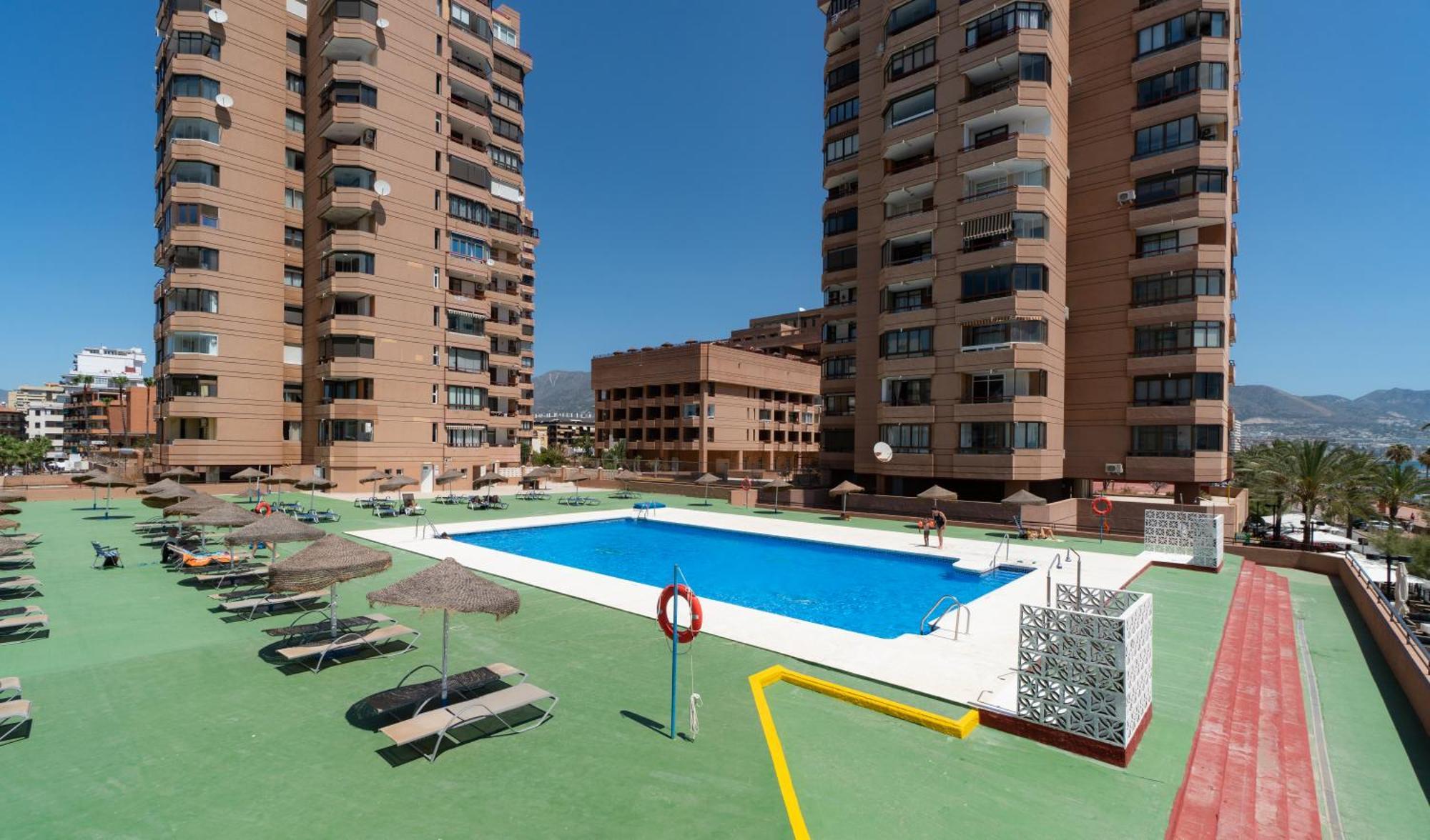 Sur Suites Palmeras 3 Fuengirola Exterior foto